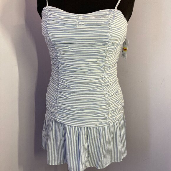 SO Dresses & Skirts - SO Dress, NWT, Size L